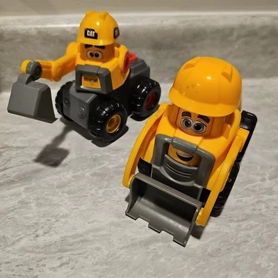 CAT Junior Crew Fix-It Fleet Bulldozer With Noise & Excavator - No Toy Drill - Image 1 of 4