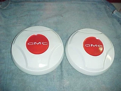 GMC 1964-66 Par (2) Tapacubos Cuenco Plato Perro 10.5" Calidad Conductor Cubos CLIP Foto 1 de 4