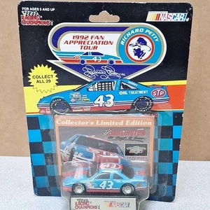Richard Petty 1992 Darlington Southern 500 Nascar 1/64 Diecast - Picture 1 of 7