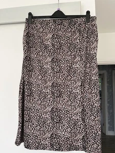 Maternity Skirt Women Size 18 - Picture 1 of 4