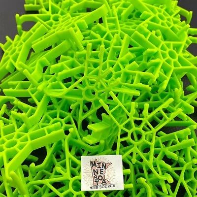 100 Knex Fluorescent Green Coaster Track Connectors - Standard K'nex Parts - Image 1 of 4