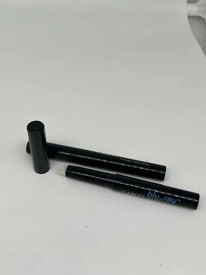 CORRECTOR CARGO Cosmetics Blu Ray - 02 medio oscuro 2 ea. Foto 1 de 2