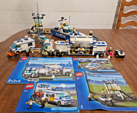 LOT OF 4 LEGO CITY POLICE COMMAND CENTER  7743 WITH SETS 7287, 7286, & 7741