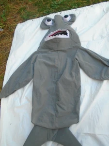 Disfraz de Halloween Hammerhead Shark para niños talla 5/6 - ¡Traje divertido y espeluznante! - Imagen 1 de 5