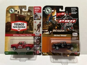 AUTO WORLD '03 CHEVY SILVERADO - '73 CHEYENNE TEXACO BIG COUNTRY COLLECTIBLES A - Picture 1 of 6