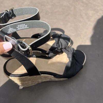 Salto anabela preto Old Navy tamanho 7 - Imagem 1 de 4