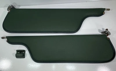 Ford Gran Torino 1973 par de parasol con clip central Foto 1 de 4