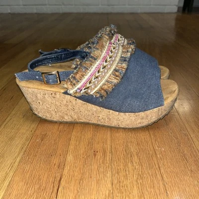 Muk Luks Wedge Sandals Size 8 Blue Denim Cork Fringe Heels Open Toe Boho - Image 1 of 4