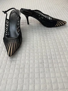 Gucci Echtleder schwarz beige Cutout Käfig Akzent High Heels Pumps 8,5 B - Bild 1 von 13