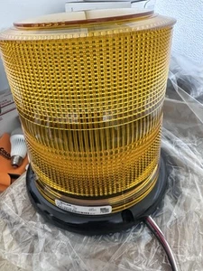Whelen L10HAP Amber Light - Picture 1 of 4