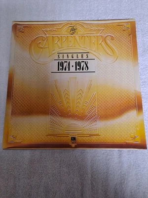 The Carpenters Singles 1974-1978 Vinyl LP TESTED EX PLAYBACK - Image 1 of 4
