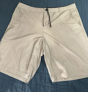 Dahui Hybrid Collection Mens 38 Beige Tan Skate Shorts Trunks Swim Hiking Biking - Picture 1 of 9