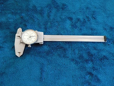 Brown & Sharpe No. 599-579-3  Machinists  6"  Dial Caliper .001" Swiss Made. - Image 1 of 4
