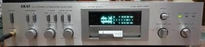Amplificatore AKAI AM-U03 - Foto 1 di 8