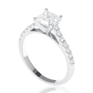 Anillo de compromiso de diamantes talla princesa brillante de 1,35 quilates H/vs1 oro blanco de 14 quilates - Imagen 1 de 5