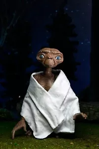NECA - E.T. 40th Anniversary Ultimate E.T. A/Figure [IN STOCK] •NEW & OFFICIAL• - Picture 1 of 9