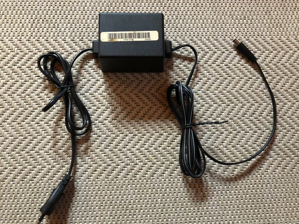 Original Hewlett Packard Netzteil C2176A 30V 400mA HP Deskjet 670, 690, 500C ... - Bild 1 von 1