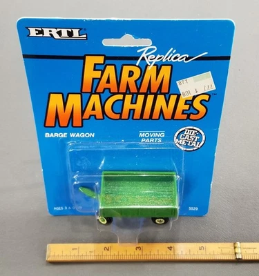 ERTL 1/64 BARGE WAGON DIECAST METAL GREEN DIECAST METAL IOP - Image 1 of 4