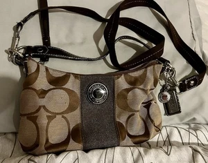 Coach Canvas Shoulder Bag Auth Beige Brown Signature Pattern - Picture 1 of 6