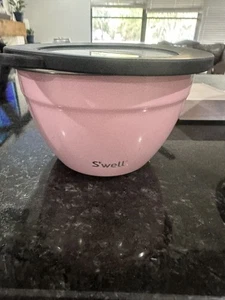 S’well Salad Bowl Kit 64oz Pink Topaz Stainless Steel w/ Lid & Dressing Cup USA - Picture 1 of 6