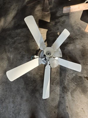 Vintage Heritage Ceiling Fan 42 Inches 3 Lights White w / Gold Accents 5 Blades - Image 1 of 4