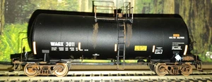 Walthers HO Scale 932-7237 UTLX 16K Funnel Flow Tank Car - WEATHERED - Bild 1 von 10
