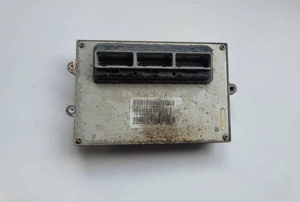 2000 Jeep TJ Wrangler ECU PCM PCU ECM OEM ORIGINAL COMPUTER 652AE 4L Manual WW - Image 1 of 1