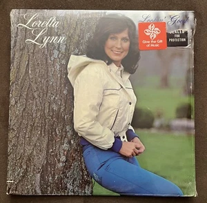 LYNN, LORETTA - Lookin' Good.  SEALED! 1980 LP - Bild 1 von 2