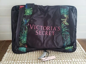 Victoria's Secret Black Palm Tropical Tote Packable Foldable Beach vacation NEW - Picture 1 of 8