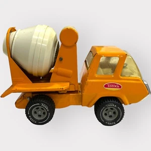 Vintage 1974-75 Tiny Tonka Toys Pressed Steel Yellow Orange Cement Mixer Truck - Bild 1 von 14