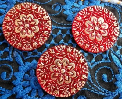 Czech Crystal Glass LACY Buttons (3 pcs) #P379 - RARE ANTIQUE RELIEF!!! - LARGE - Image 1 of 3