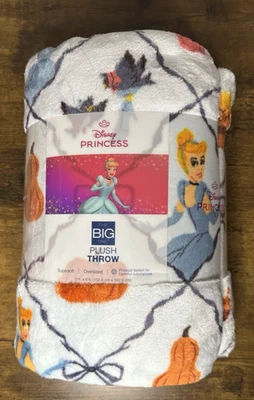 NEW DISNEY PRINCESS CINDERELLA - KOHLS THE BIG ONE- PLUSH THROW BLANKET 5X6 FT - Image 1 of 4