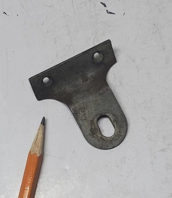 Austin Healey 3000 BJ7 BJ8 Centre Bracket - Windshield USED AHB9784 - Image 1 of 2