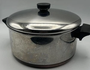 Olla de 4,5 cuartos de galón Revere Ware 4,5 cuartos de galón de acero inoxidable revestida de cobre con tapa  - Imagen 1 de 3