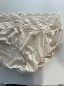 Vintage OLGA, 6, #00913, Fawn Beige Creme Höschen mit Spitze - Bild 1 von 5