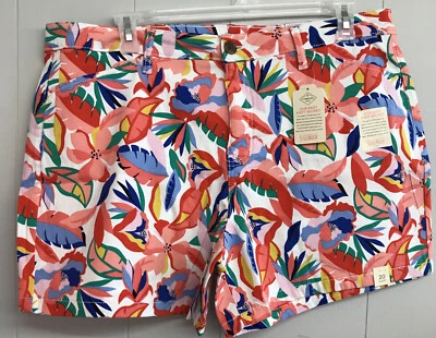 St. John’s Bay Shorts. White with Tegan Florals. 5 Inch Inseam. Size 20.  NWT - Image 1 of 4