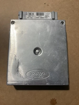87-93 Mustang 5.0L 5-spd Engine Computer E7SF-12A650-A1B MANUAL 5 SPEED Foto 1 de 2