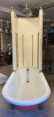 Antique 19th Century Cast Iron Clawfoot Freestanding Roll Top Canopy Bath. • 4,500£