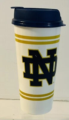 Notre Dame Fighting Irish Whirley Brand 10 Oz. Copo de viagem de café de plástico - Imagem 1 de 4