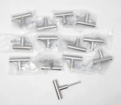 Tirador de barra de acero inoxidable de 2" T para puerta de gabinete de cocina con cajón Níquel cepillado Foto 1 de 4