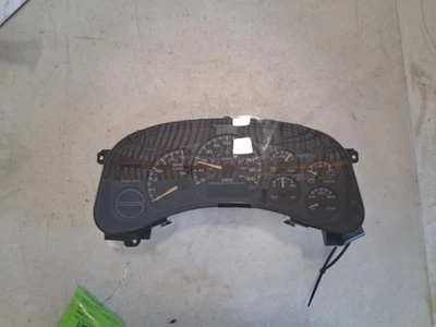 Sierra 1500 Pickup Speedometer Cluster MPH US Market ID Cdkj Fits 00-02 4823370 - Image 1 of 4