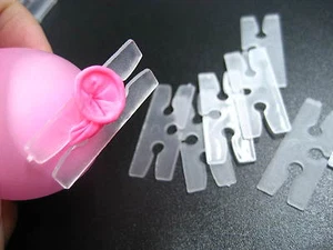 Ballon Flachclips Krawatten Ballon Einfache Versiegelung Clips Krawatten für Luftballons UK Lager - Bild 1 von 3