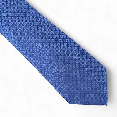 Corbata clásica de 3" mezcla de seda azul Calvin Klein para hombre con estampado geográfico a cuadros Foto 1 de 4