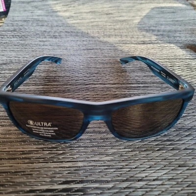 Espelho ultra dourado KAENON NOVO Clarke Pacific Current Gun - Imagem 1 de 4