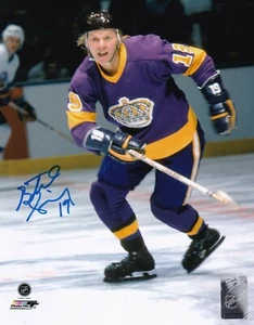 BUTCH GORING   LOS ANGELES KINGS   ACTION SIGNED 8x10 - Picture 1 of 1