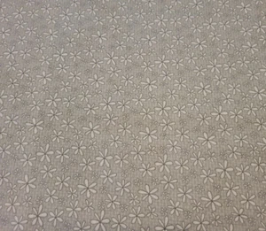 24" Basically Hugs Flannel Helen Stubbings P&B Textiles Gray Gridded Floral - Picture 1 of 3