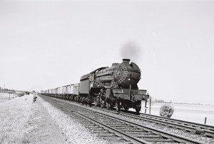 PHOTO BR British Railways Steam locomotive 61805 Gresley GN Peterborough 1961