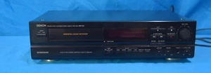 Cubierta de cinta de casete estéreo Denon DRS-610 (carga de bandeja) - negra - Imagen 1 de 4