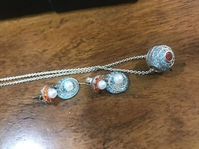 BEAUTIFUL SILVER Necklace w/blue & coral crystals & pearls Signed {I} MINT LN! - Image 1 of 4