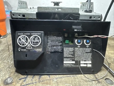 41A4315-7D 3/2000 CraftsmanLogic Board Green Sq Learn Button - Image 1 of 4